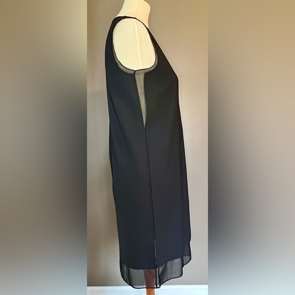 VINCE 100% Black Silk Sleeveless Shift Dress/ Sheer Paneling Size 2 Retail $380 - Picture 2 of 8